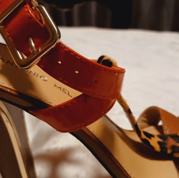 Antonio Melani Cheetah Size 7.5 Heels - Picture 5 of 6